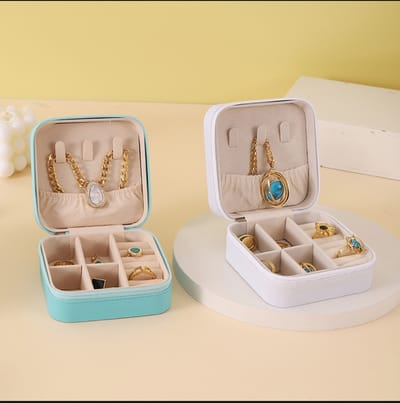 1pcs Portable Jewelry Storage Box Travel Storage Organizer Jewelry Case Earrings Necklace Ring Jewelry Organizer_img_3
